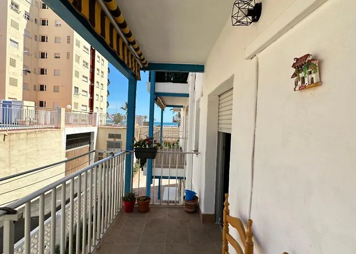 Acogedor Apartamento 1ª Linea Playa Con Vistas Al Mar
